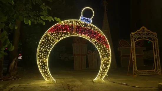 Sphère lumières LED 3D boule d'arc géante éclairage de motif de noël